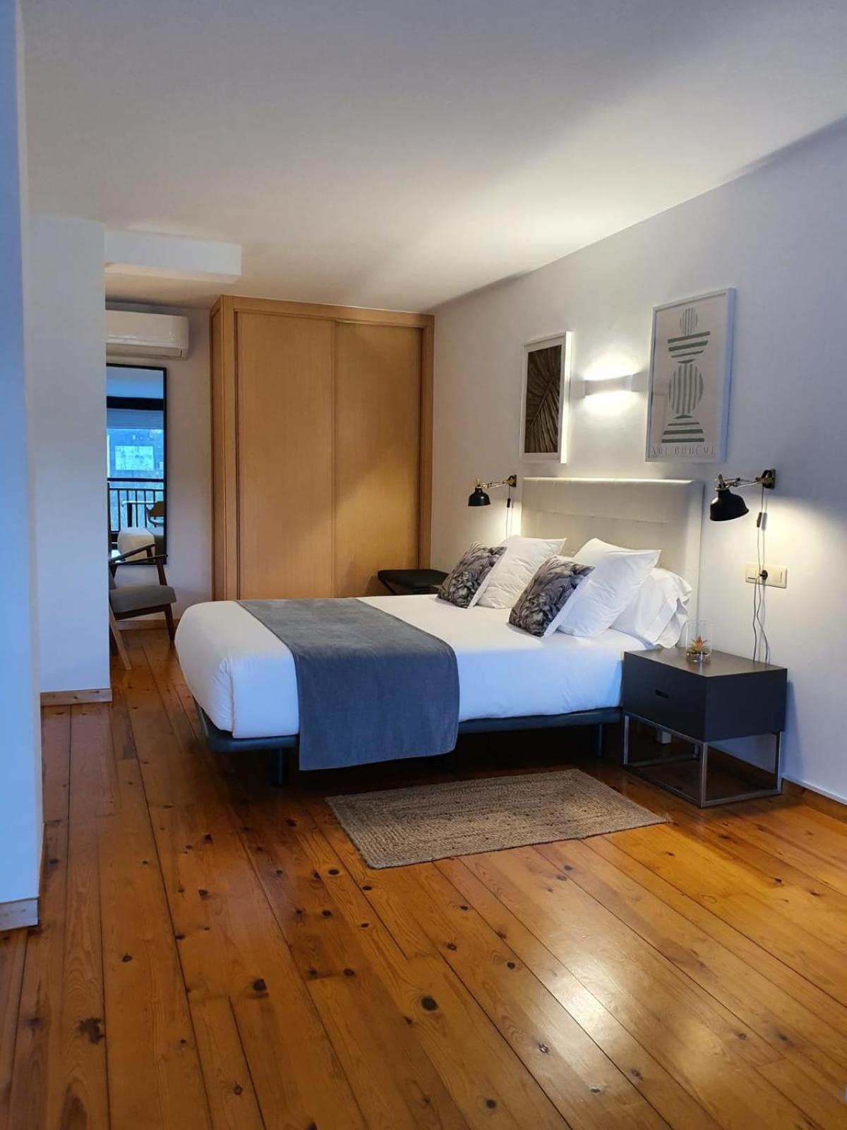 Apartamentos Ciudad Santiago Santiago de Compostela Exterior foto