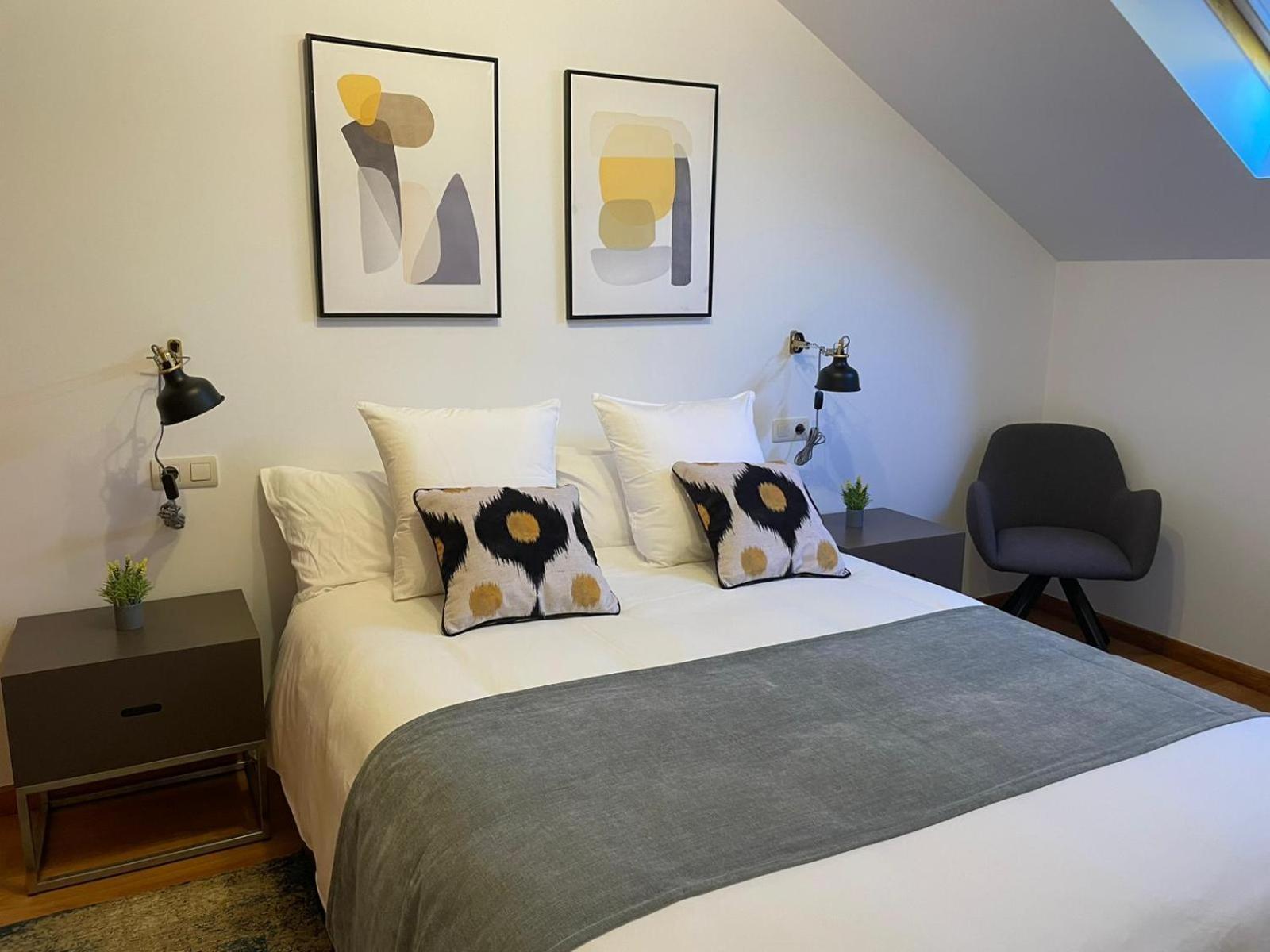 Apartamentos Ciudad Santiago Santiago de Compostela Quarto foto
