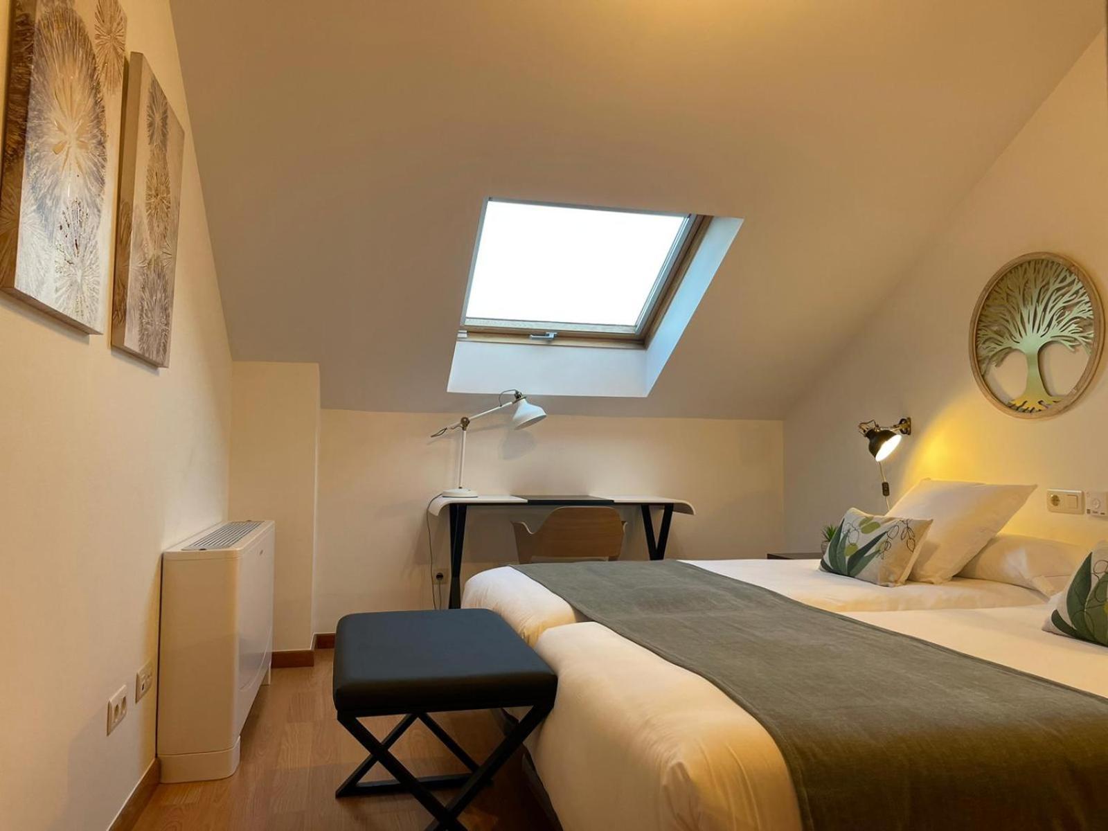 Apartamentos Ciudad Santiago Santiago de Compostela Quarto foto